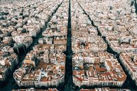 Luftaufnahme der Superblock-Struktur in Barcelona