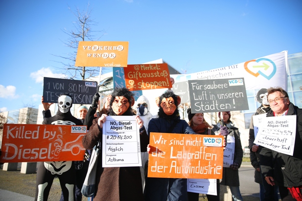 VCD protestiert für saubere Luft 